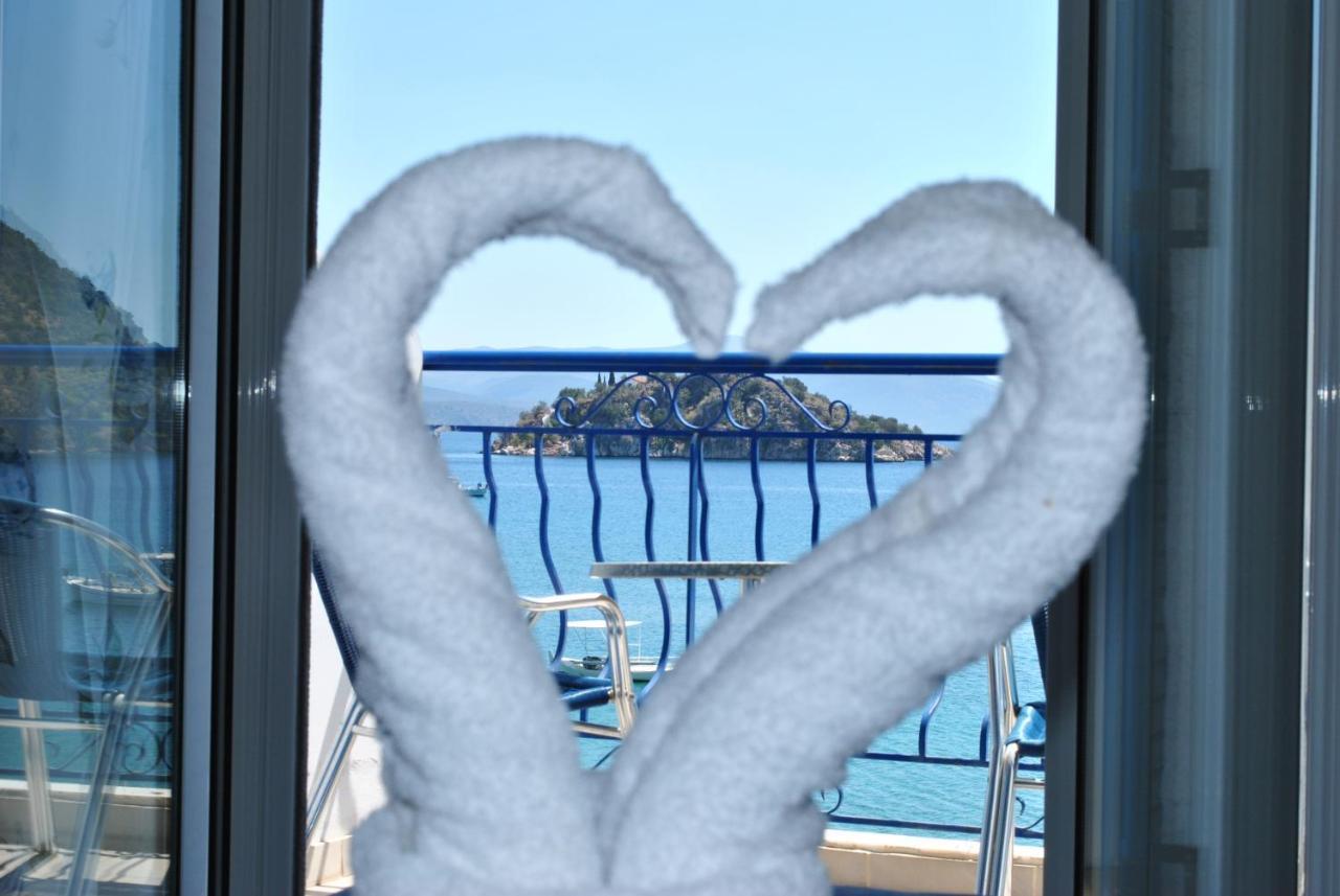 Hotel Aris トロン エクステリア 写真